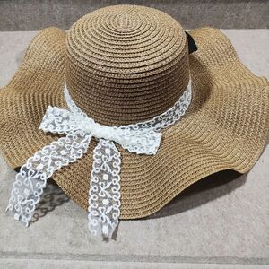 Marcus Adler New York Lace Ribbon Sun Hat Women
